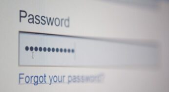 Parents are twice as better in picking passwords than teens