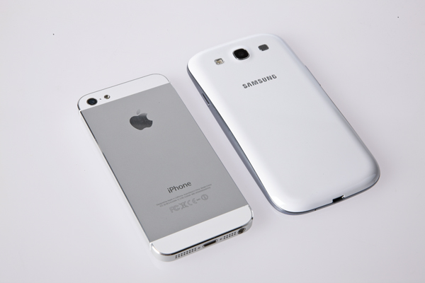 iPhone 5 Vs Galaxy S3